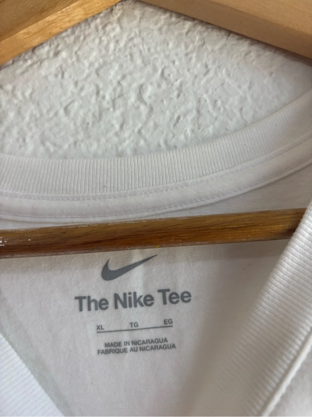Nike Graphic Tee Men’s Size XL White New